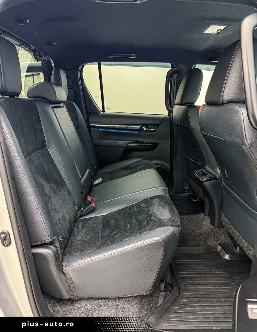 TOYOTA Hilux 2.8 D4-D GR Sport