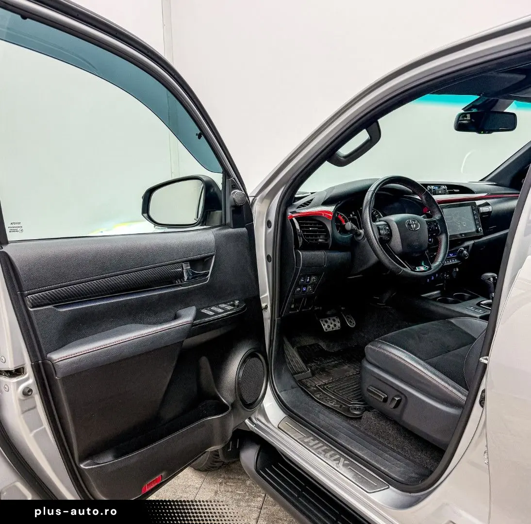 TOYOTA Hilux 2.8 D4-D GR Sport