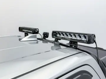 TOYOTA Hilux 2.8 D4-D GR Sport