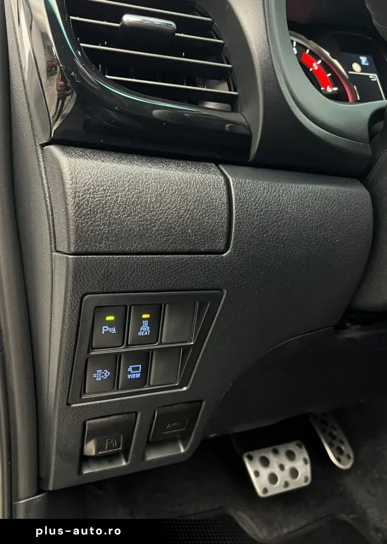 TOYOTA Hilux 2.8 D4-D GR Sport