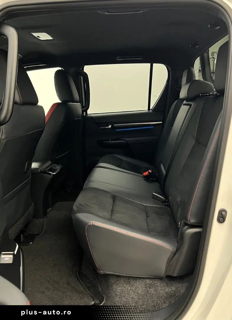 TOYOTA Hilux 2.8 D4-D GR Sport