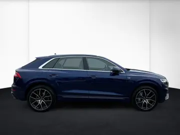 AUDI Q8 50 TDI S-line quattro tiptronic Luftfederung