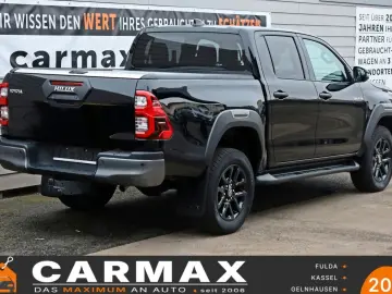 TOYOTA Hilux Double Cab Invincible