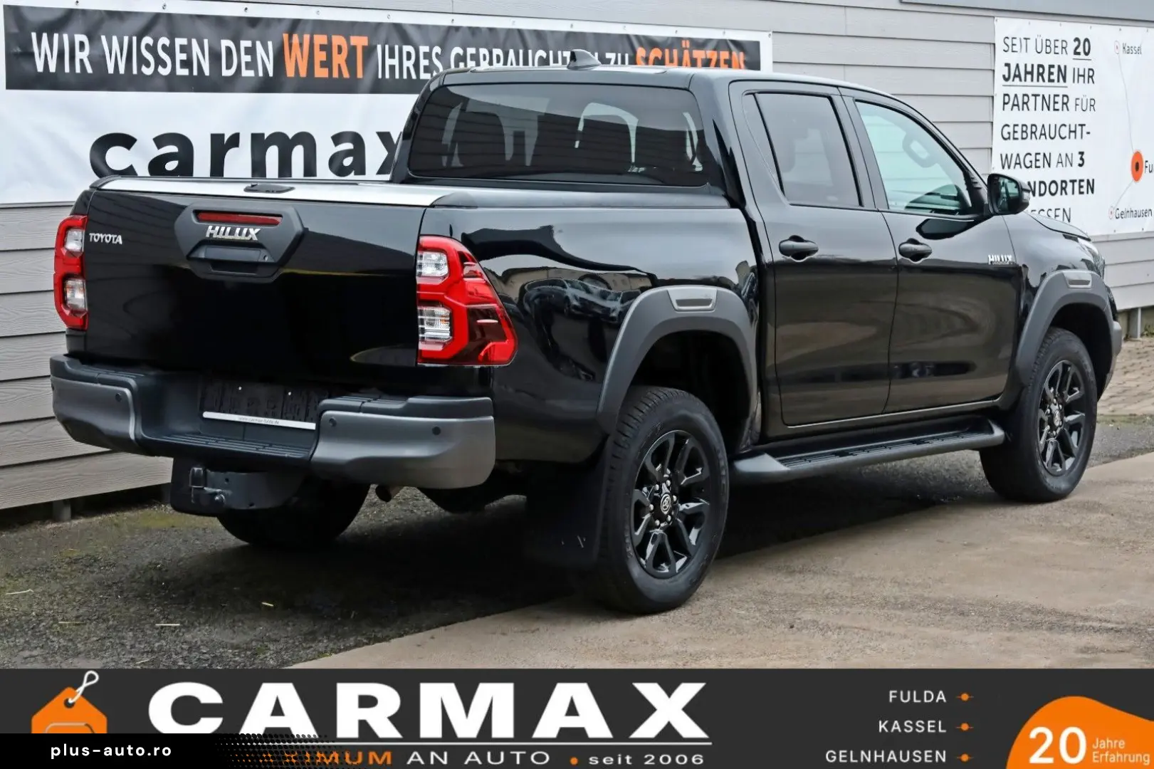 TOYOTA Hilux Double Cab Invincible