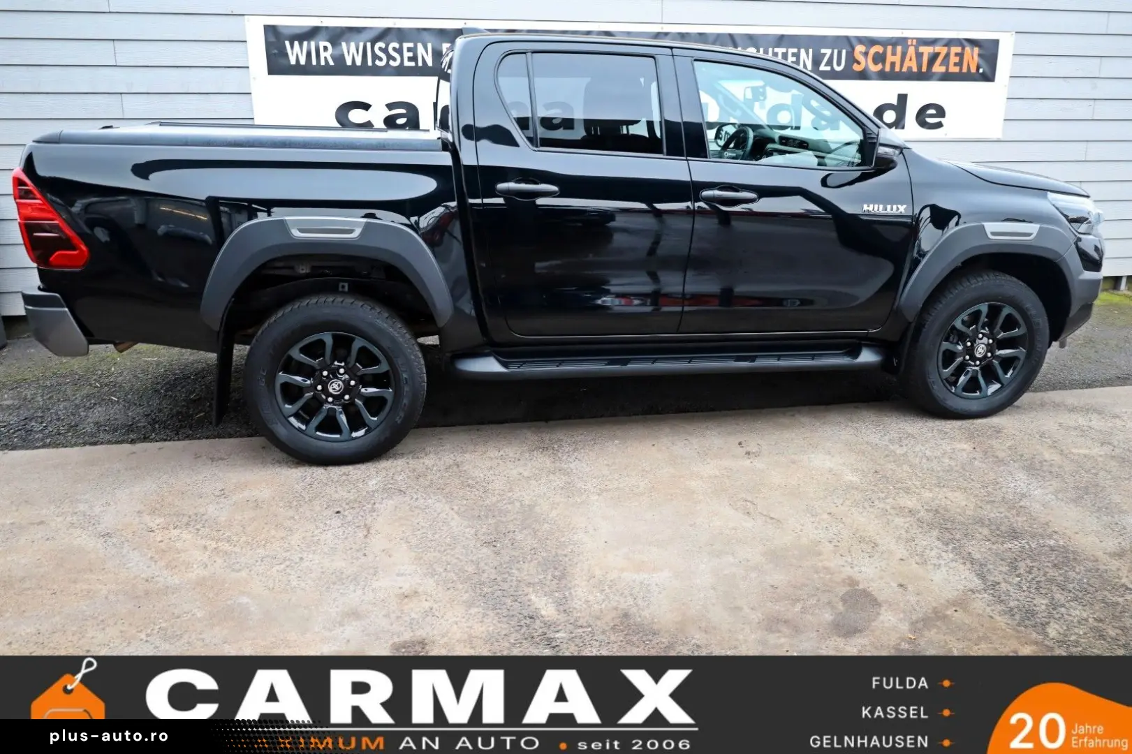 TOYOTA Hilux Double Cab Invincible