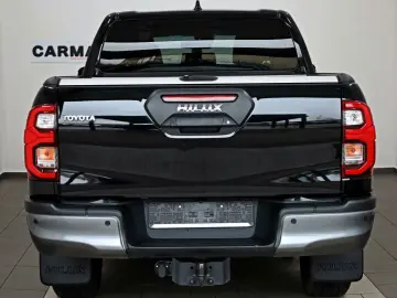 TOYOTA Hilux Double Cab Invincible