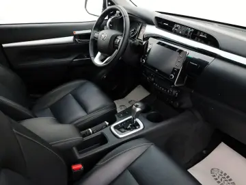 TOYOTA Hilux 2.8 Executive