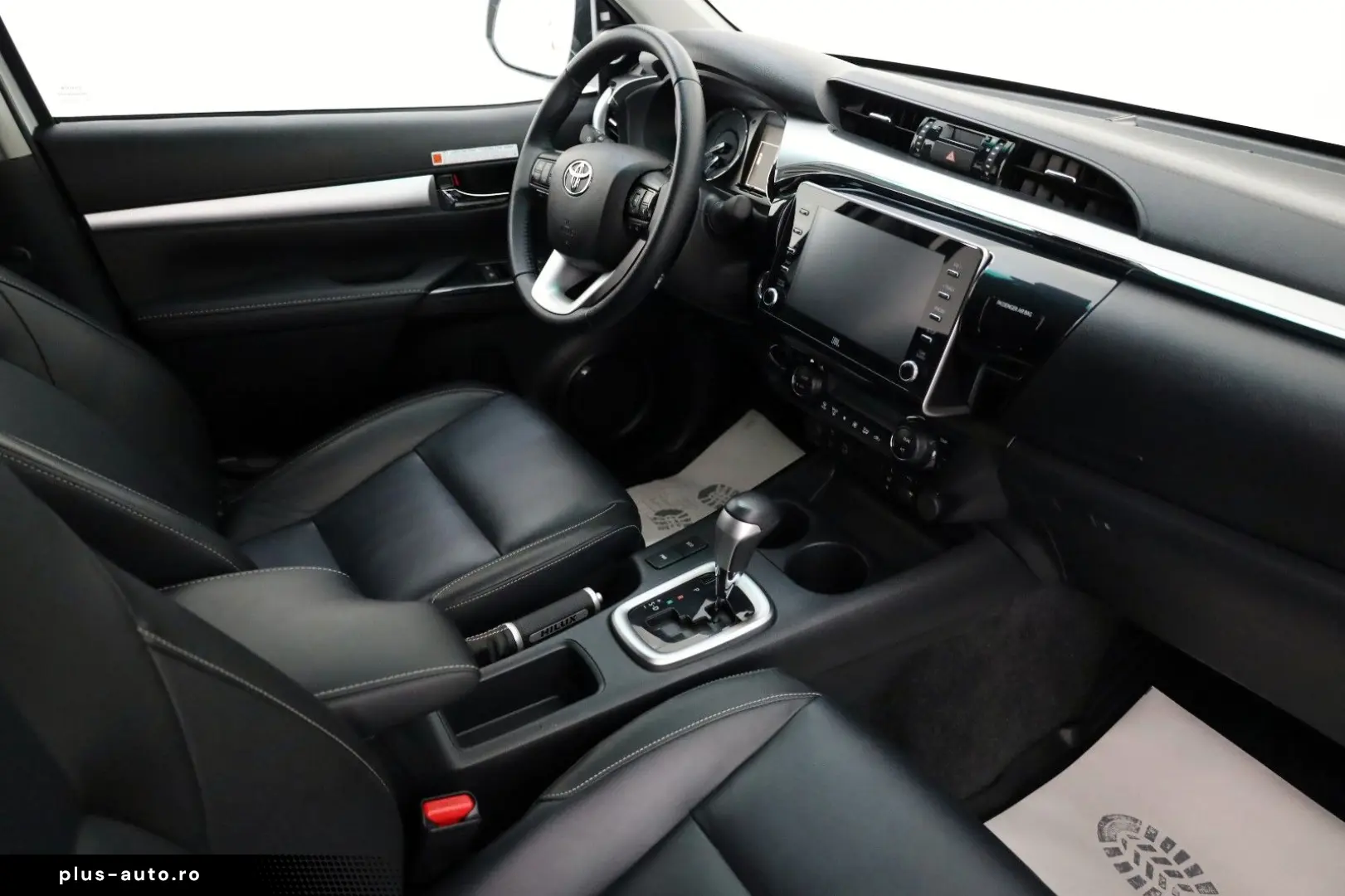 TOYOTA Hilux 2.8 Executive