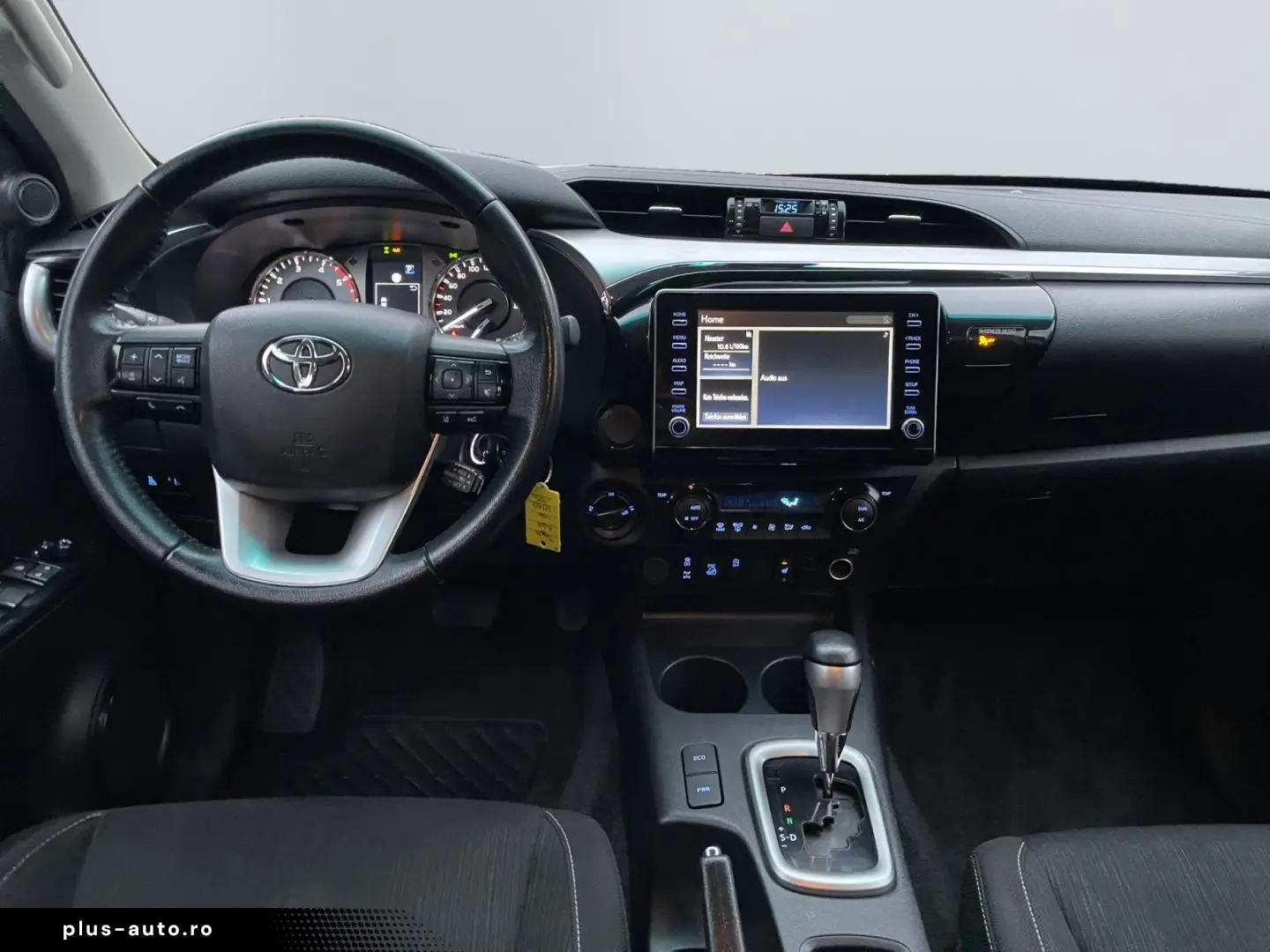 TOYOTA Hilux 4x4 Double Cab Comfort