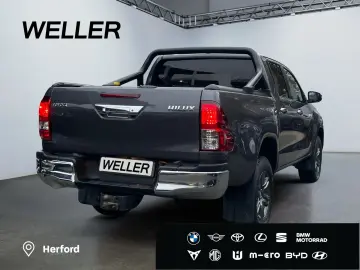 TOYOTA Hilux 4x4 Double Cab Comfort