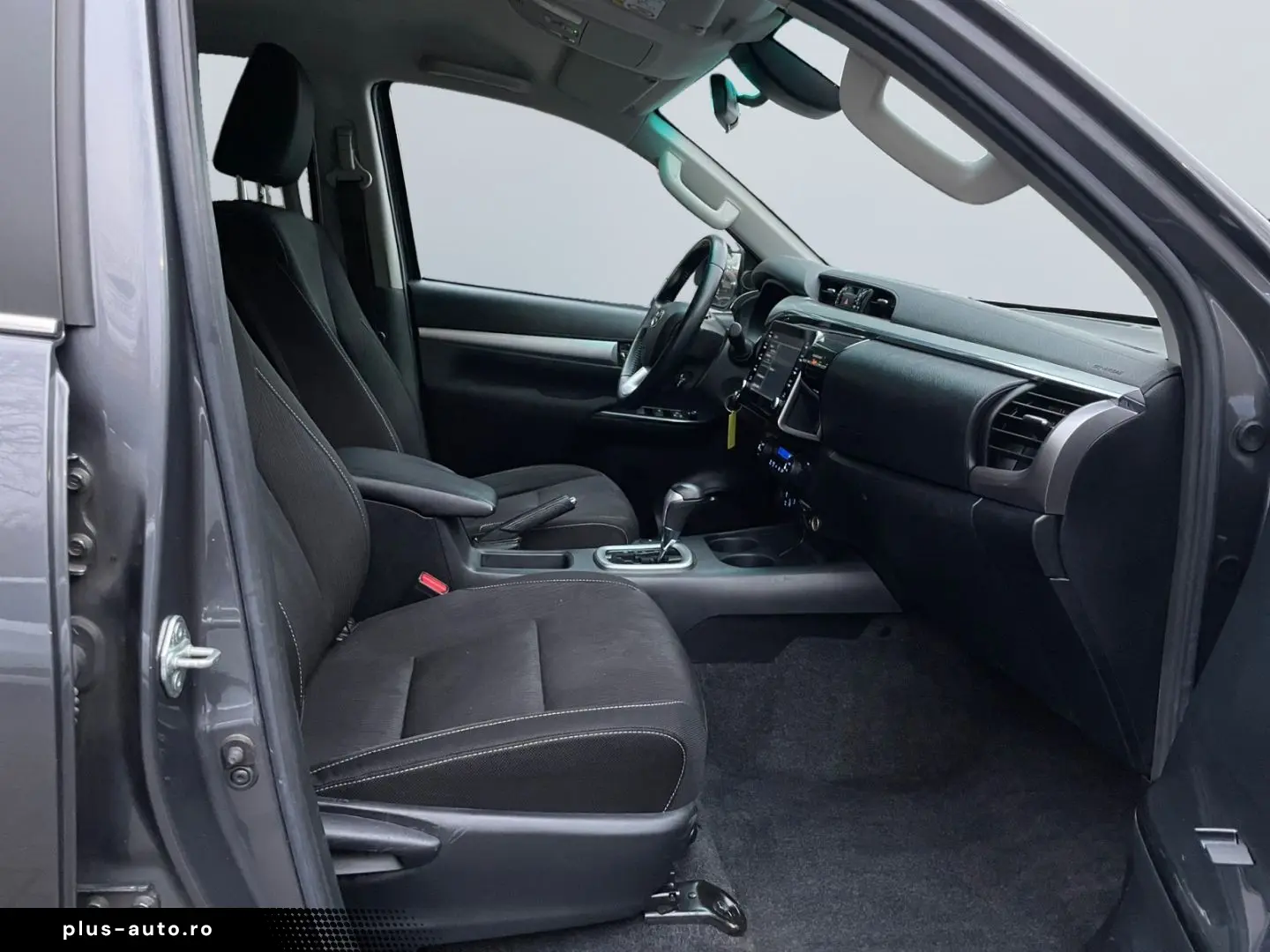 TOYOTA Hilux 4x4 Double Cab Comfort