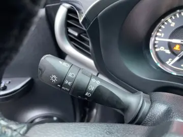 TOYOTA Hilux 4x4 Double Cab Comfort