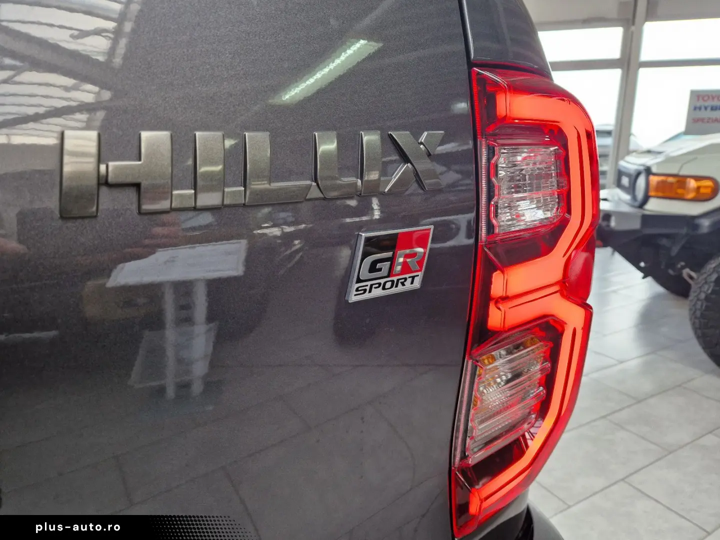 TOYOTA Hilux Double Cab GR Sport 4x4