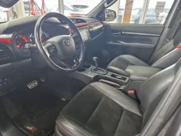 TOYOTA Hilux Double Cab GR Sport 4x4