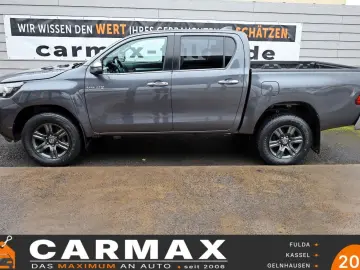 TOYOTA Hilux  2.8 D-4D