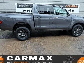 TOYOTA Hilux  2.8 D-4D