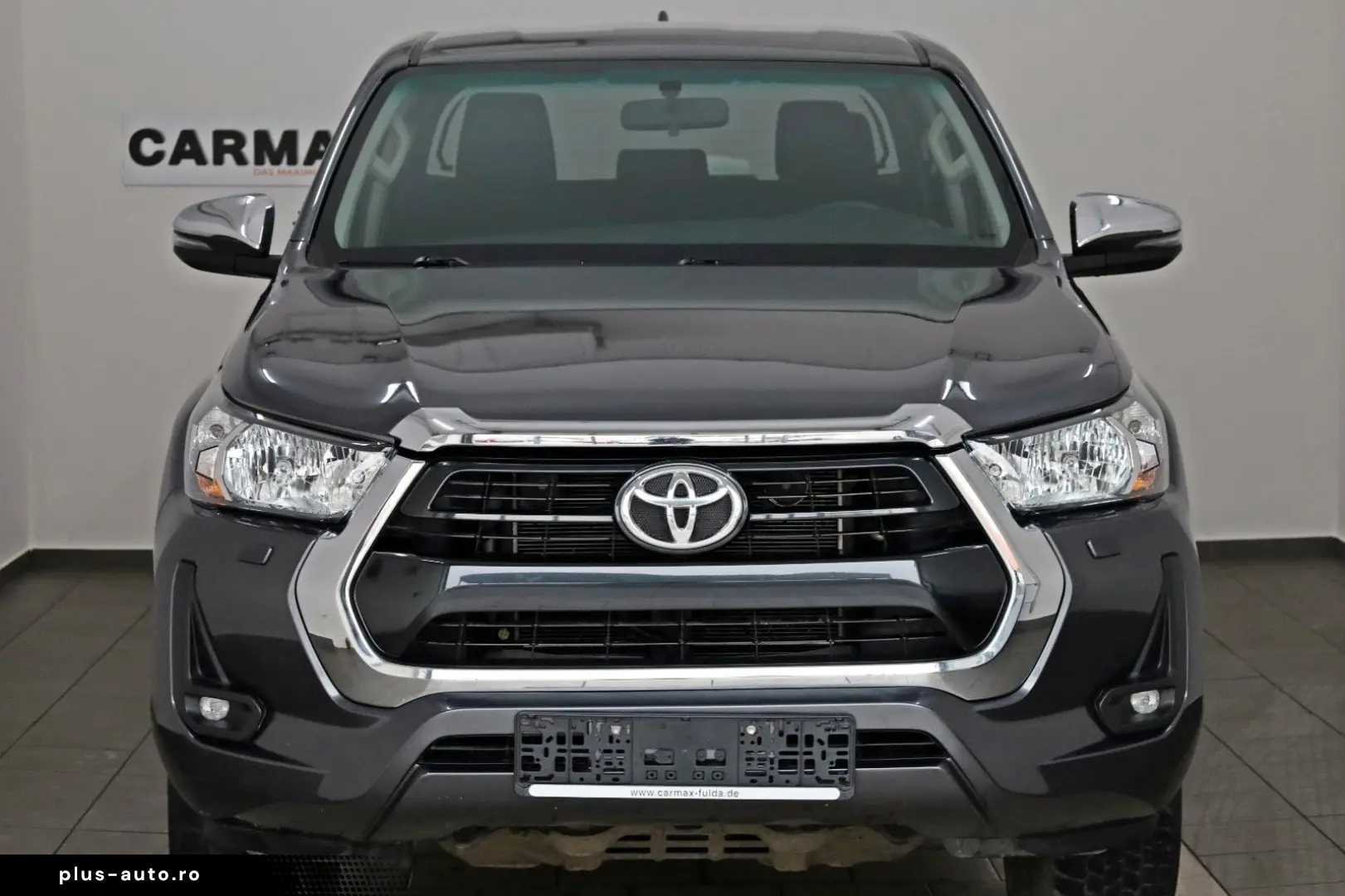 TOYOTA Hilux  2.8 D-4D