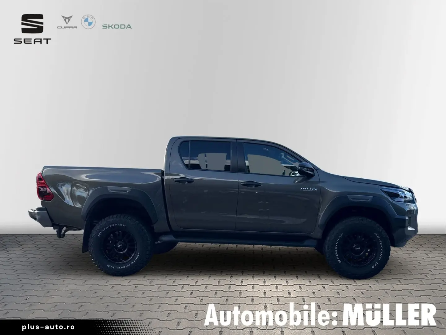 TOYOTA Hilux 2.8 D-4D Double Cab Invincible 4x4