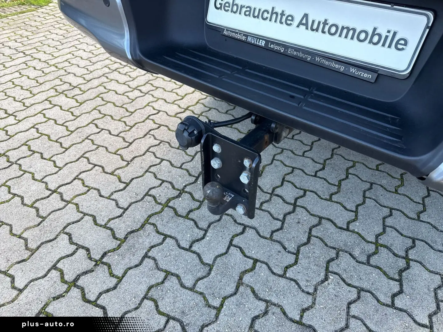 TOYOTA Hilux 2.8 D-4D Double Cab Invincible 4x4