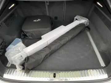 AUDI Q8 55 TFSIe qu.  S-line HD-Matrix Air HuD