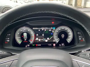 AUDI Q8 55 TFSIe qu.  S-line HD-Matrix Air HuD