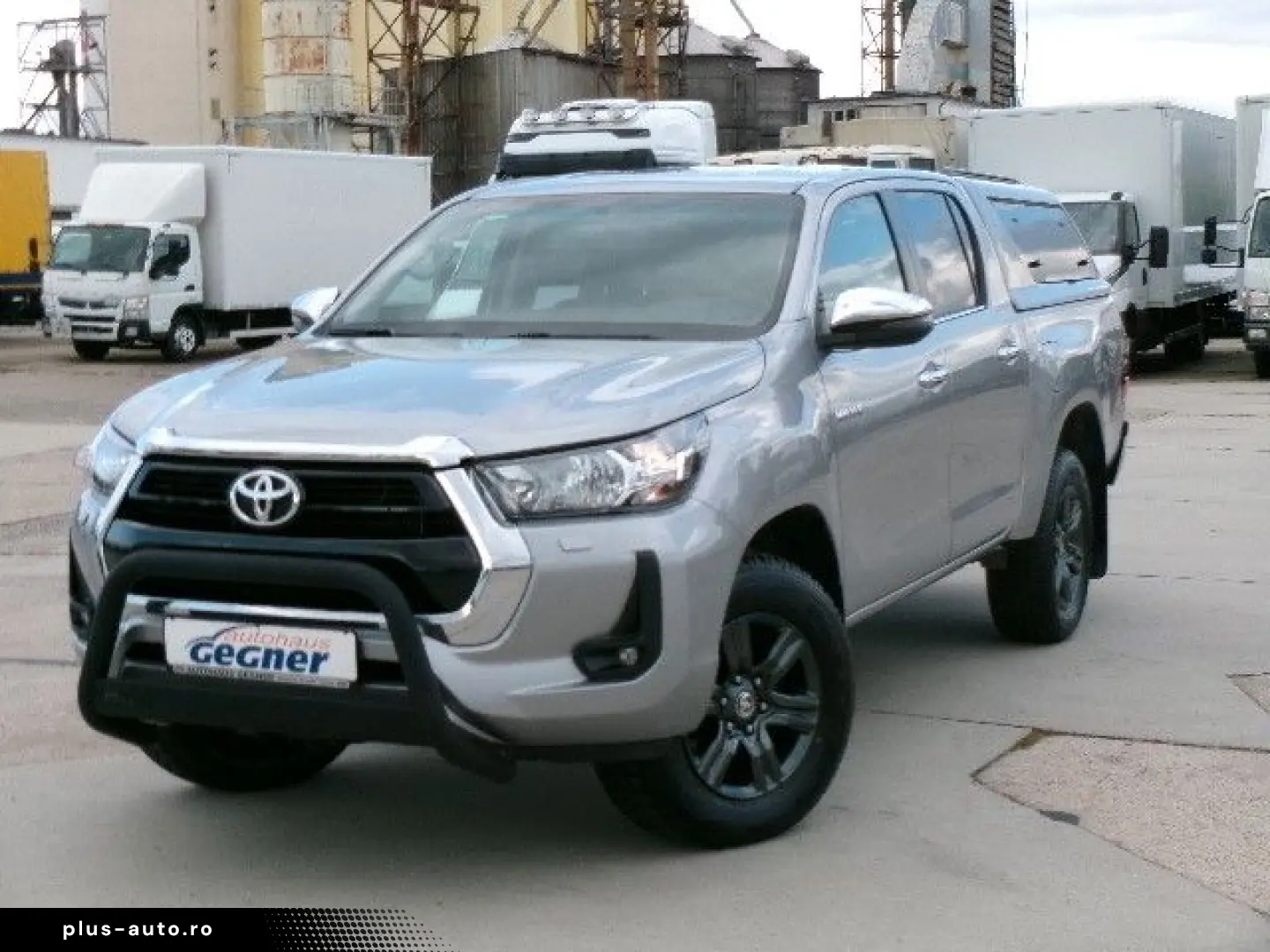 TOYOTA Hilux Double Cab Comfort 4x4