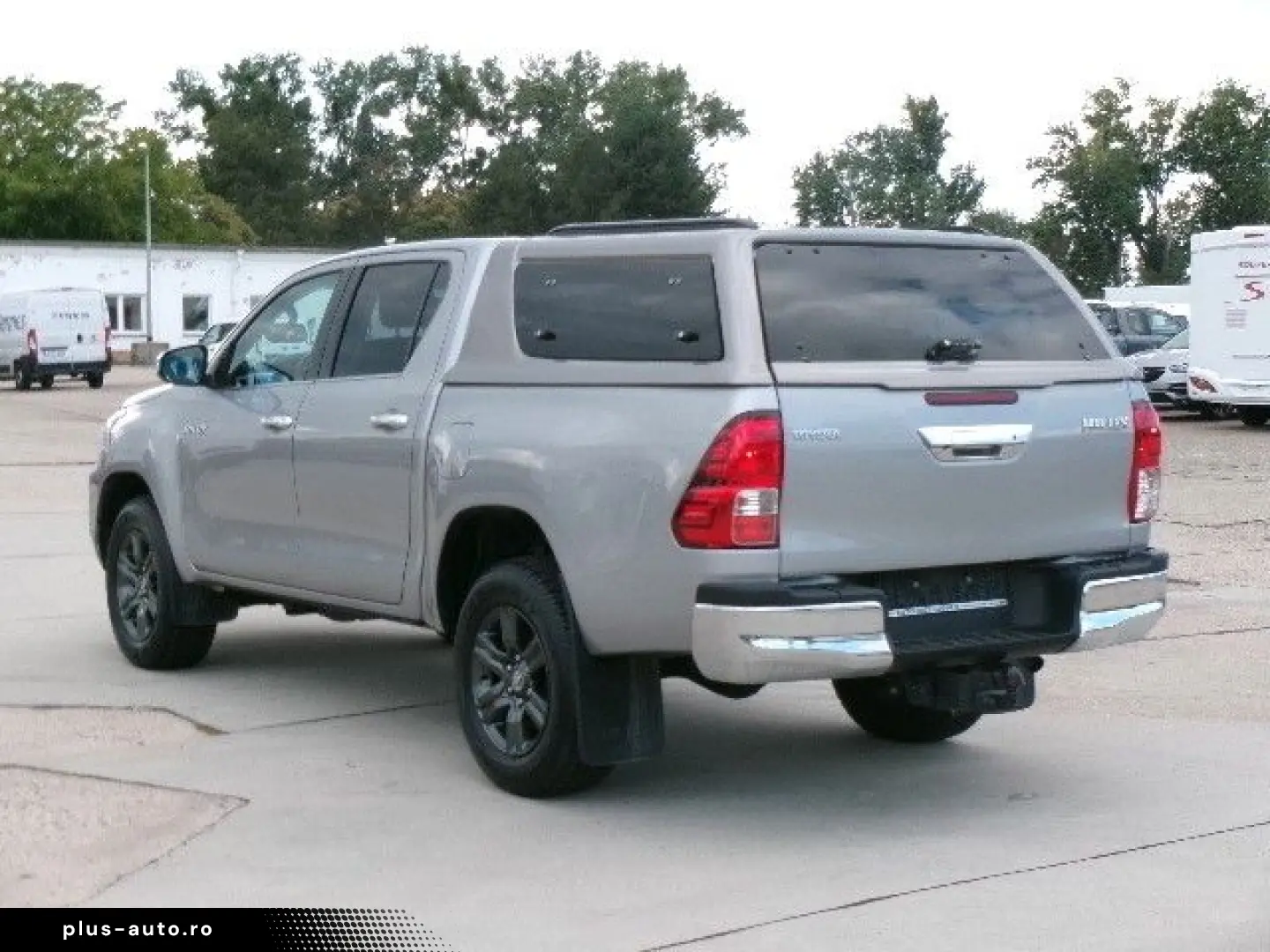 TOYOTA Hilux Double Cab Comfort 4x4