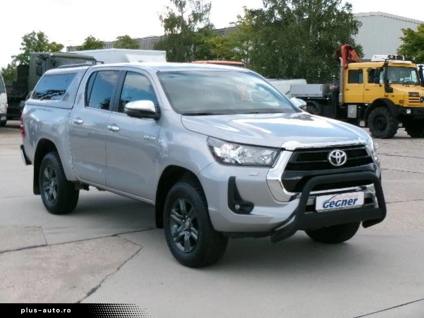 TOYOTA Hilux Double Cab Comfort 4x4