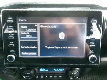 TOYOTA Hilux Double Cab Comfort 4x4