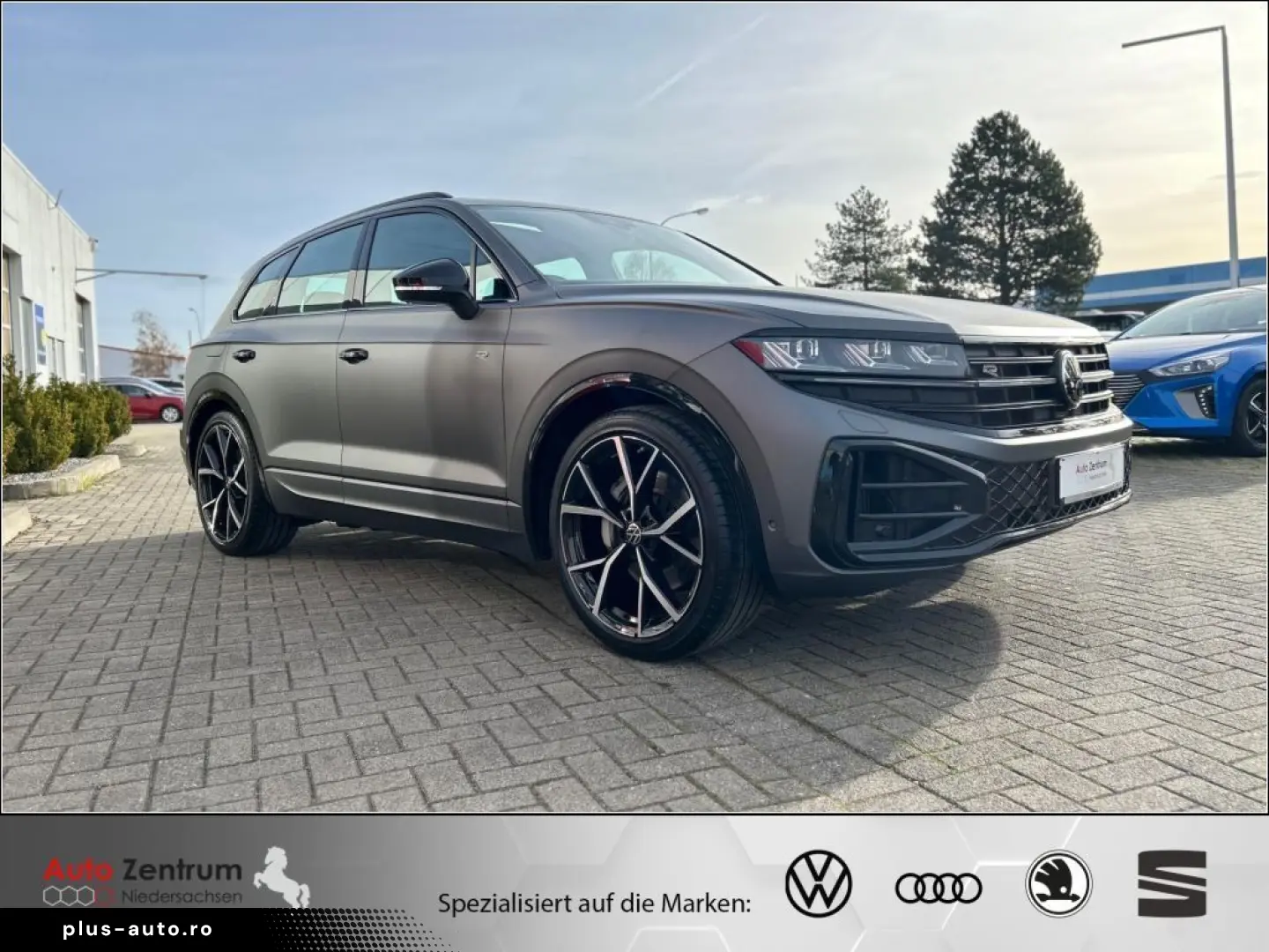 VW Touareg 3.0 V6 TSI R-Line Black-Style PANO AHK