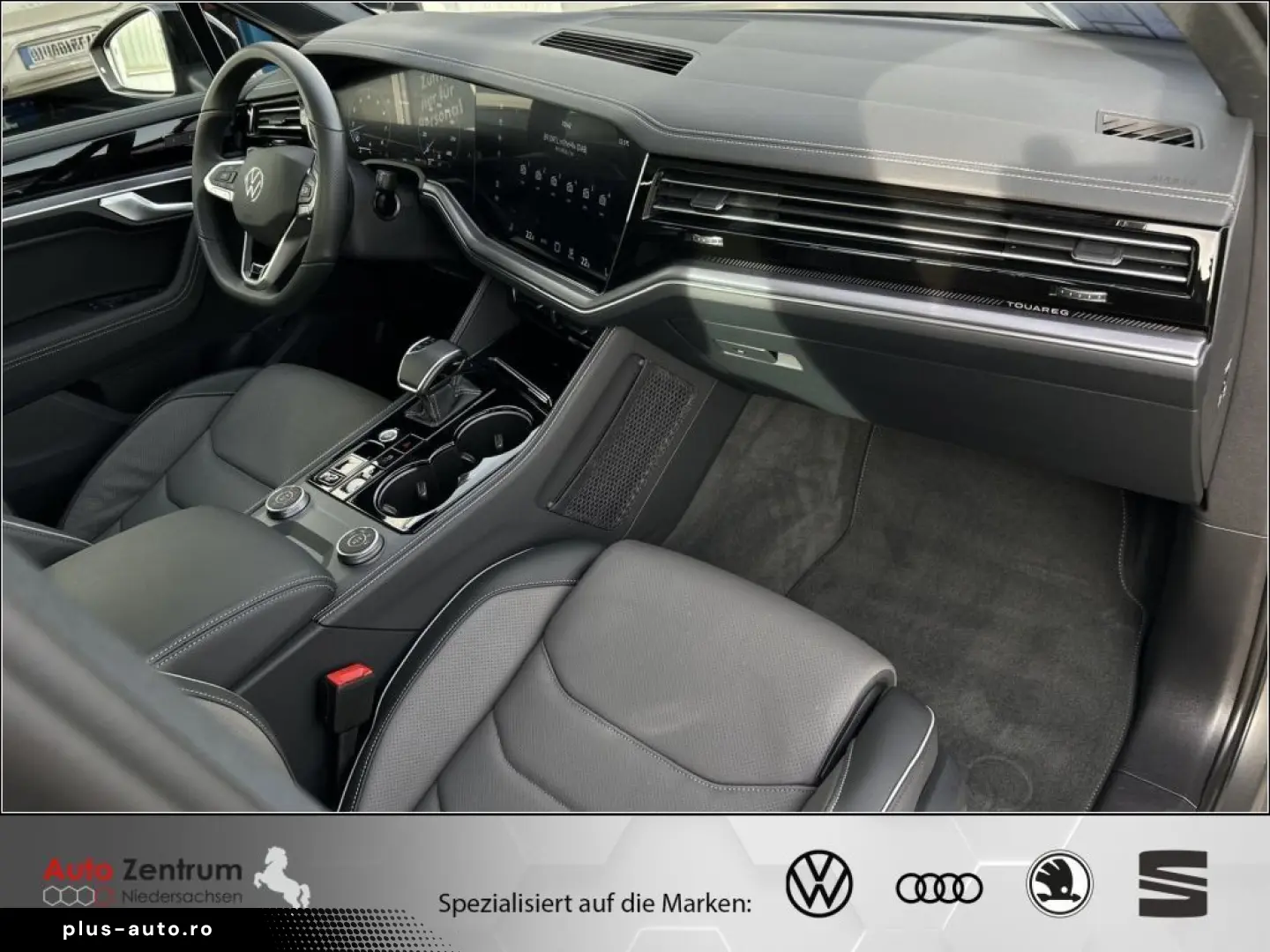 VW Touareg 3.0 V6 TSI R-Line Black-Style PANO AHK