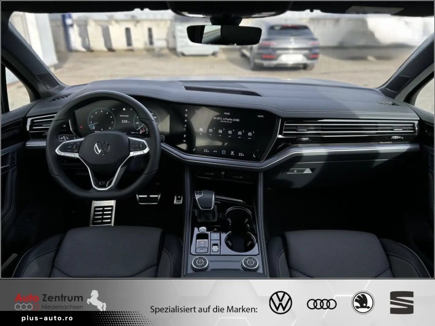 VW Touareg 3.0 V6 TSI R-Line Black-Style PANO AHK