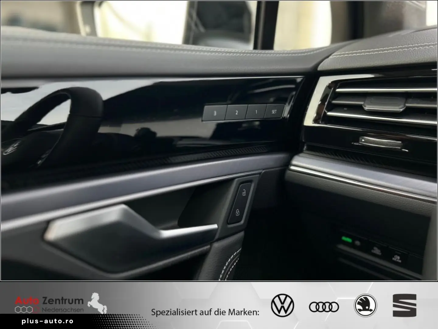 VW Touareg 3.0 V6 TSI R-Line Black-Style PANO AHK