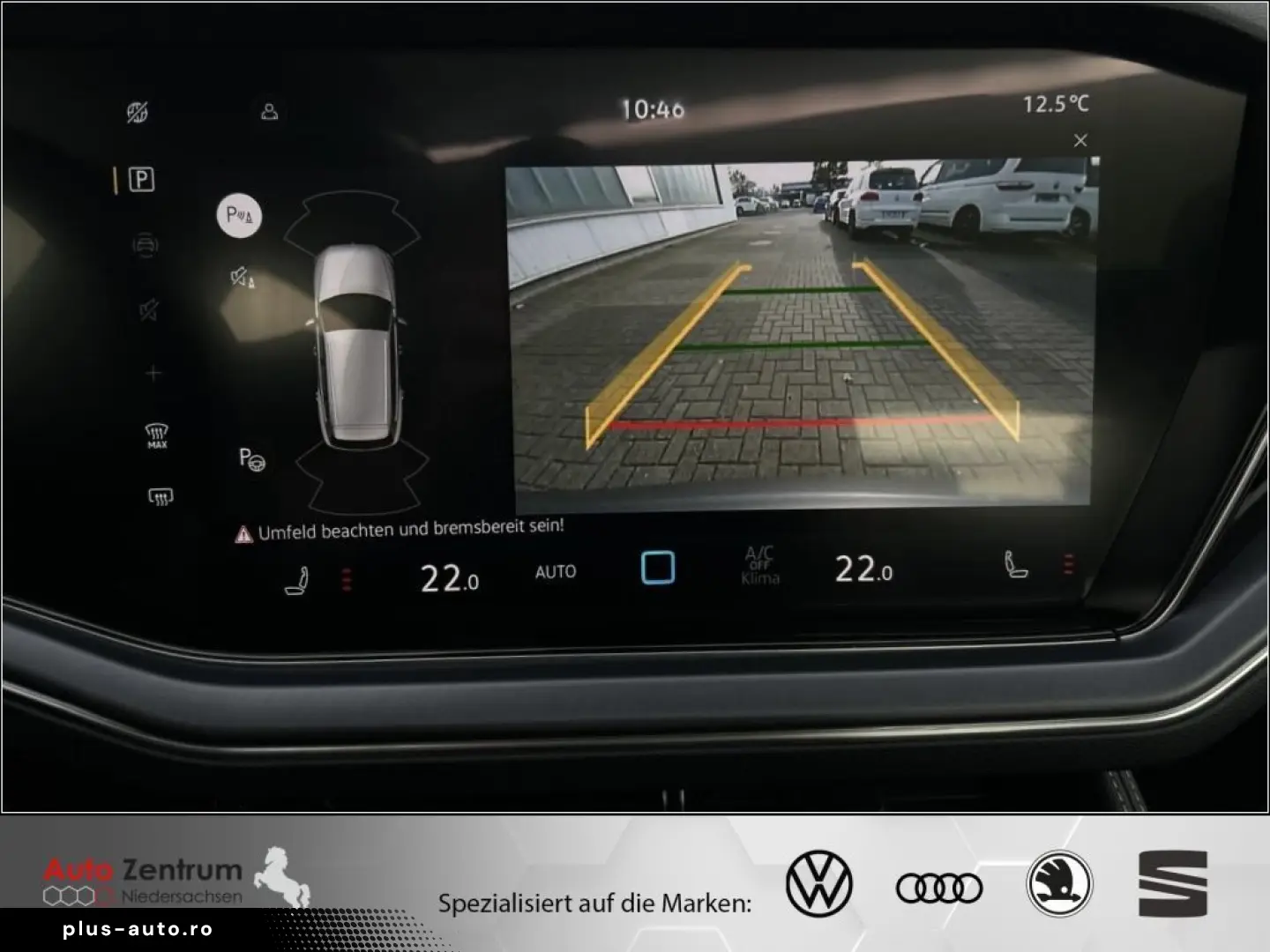 VW Touareg 3.0 V6 TSI R-Line Black-Style PANO AHK