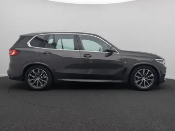 BMW X5 xD40d M Sport 360  AHK DAB H K HUD DisplayKey
