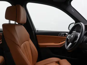 BMW X5 xD40d M Sport 360  AHK DAB H K HUD DisplayKey