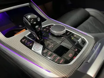 BMW X5 xDr45e MSport Massage Ventilation 360