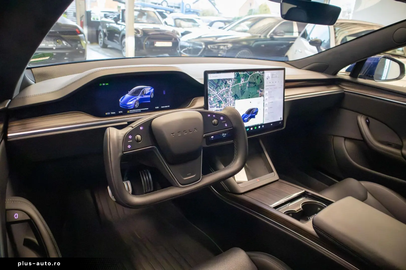 TESLA Model S LONG RANGE  DUAL MOTOR  AUTOPILOT  TREKH