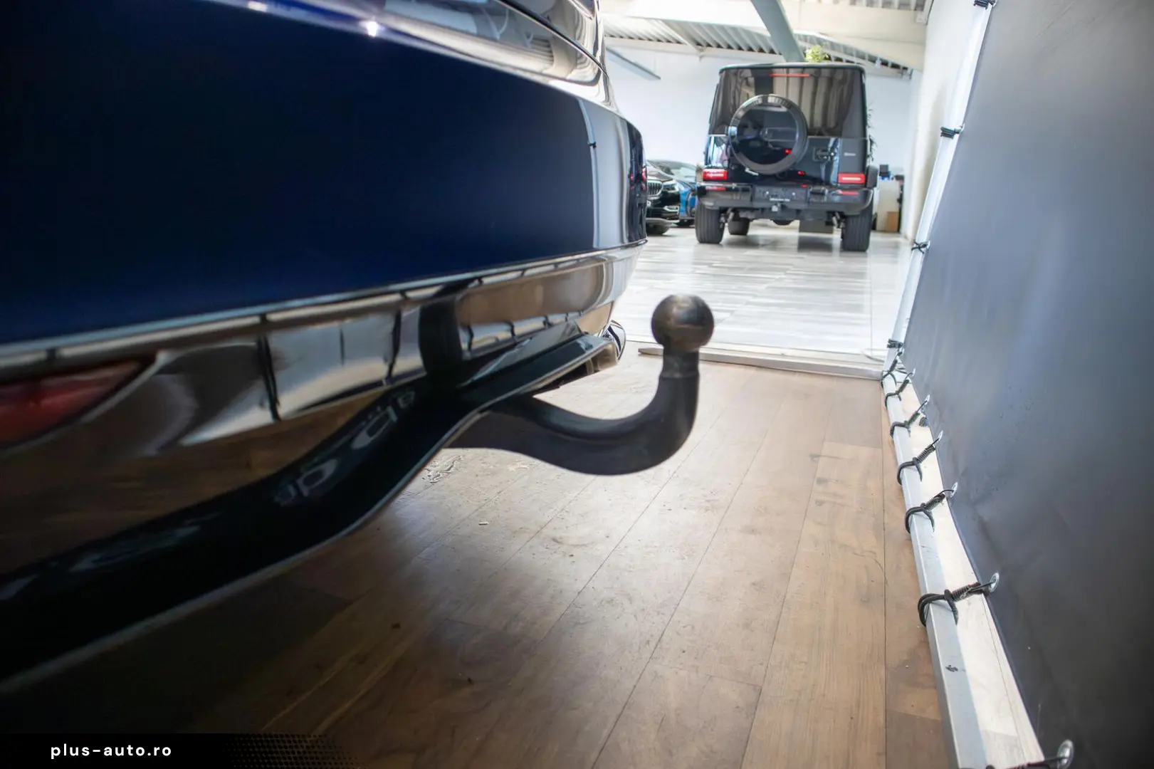 TESLA Model S LONG RANGE  DUAL MOTOR  AUTOPILOT  TREKH