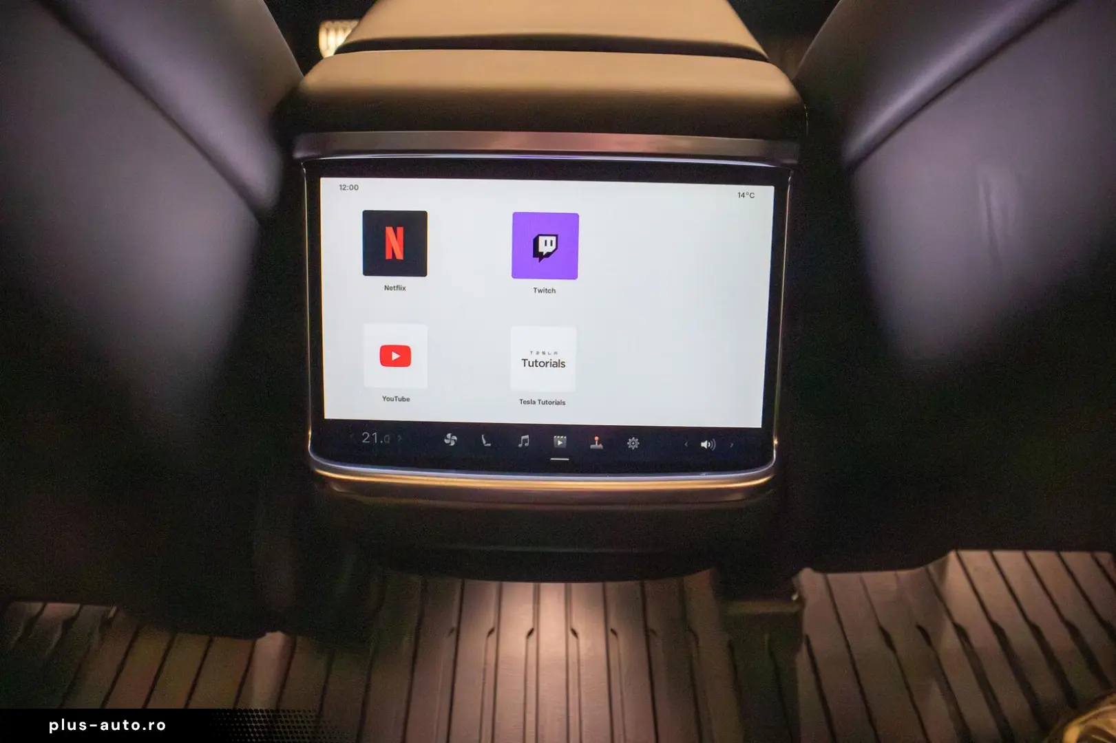 TESLA Model S LONG RANGE  DUAL MOTOR  AUTOPILOT  TREKH