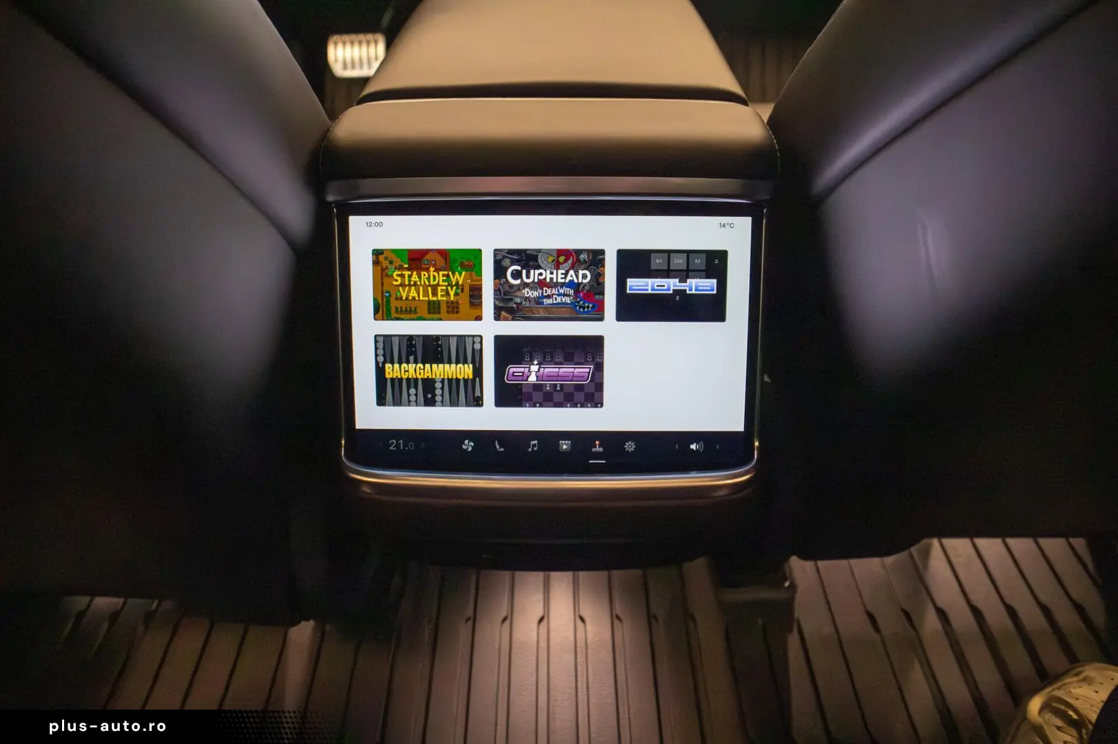 TESLA Model S LONG RANGE  DUAL MOTOR  AUTOPILOT  TREKH