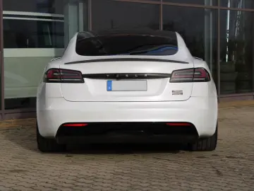 TESLA Model S Plaid  21 Zoll   WR MwST. ausw.