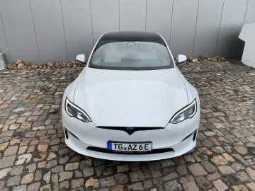 TESLA MODEL S DUALMOTOR LONG RANGE 1. HAND MWST AUSW.