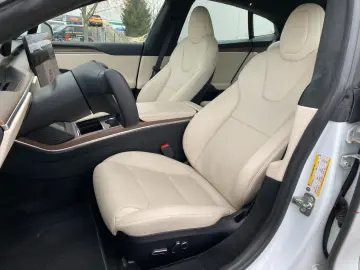 TESLA MODEL S DUALMOTOR LONG RANGE 1. HAND MWST AUSW.