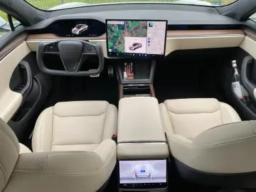 TESLA MODEL S DUALMOTOR LONG RANGE 1. HAND MWST AUSW.