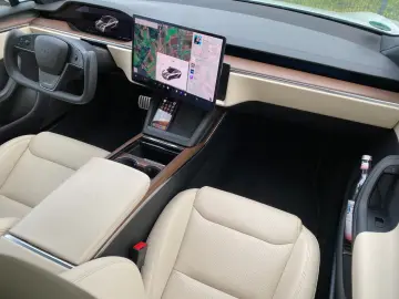 TESLA MODEL S DUALMOTOR LONG RANGE 1. HAND MWST AUSW.