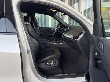 BMW X5 xDrive45e MSport Massage Ventilation DAPro