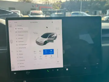 TESLA MODEL S PLAID   CARBON   21  ARACHNID   TOW