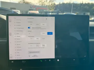 TESLA MODEL S PLAID   CARBON   21  ARACHNID   TOW