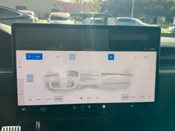 TESLA MODEL S PLAID   CARBON   21  ARACHNID   TOW